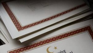 sahte e imza sorusturmasi tahliye edilen 5 sanik hakkinda yeniden tutuklama karari vadMWzgv.jpg